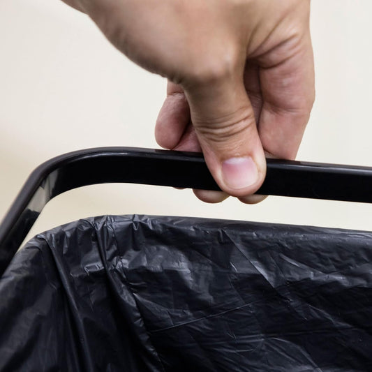 dans quelle poubelle jeter les serviettes hygiéniques ?