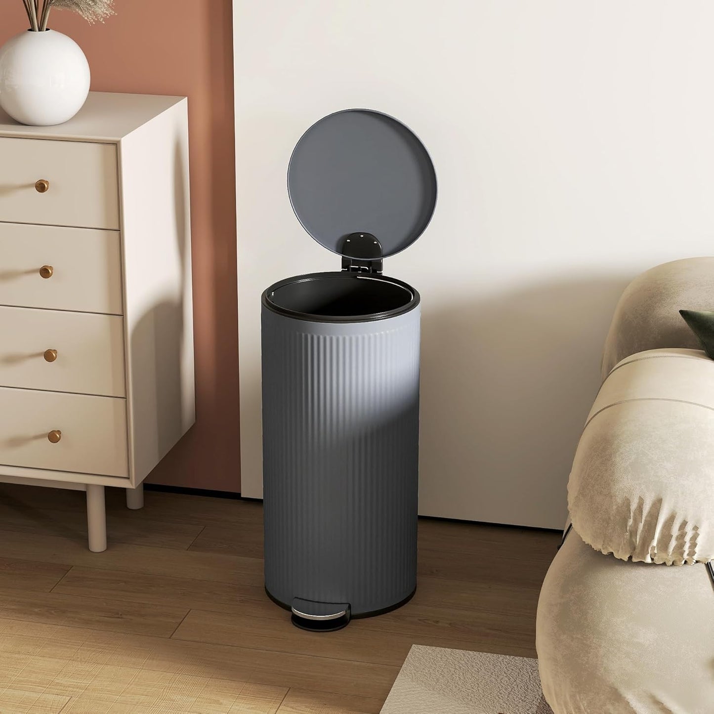 HOMCOM Poubelle à pédale de 30 l avec couvercle à fermeture douce et pédale - Poubelle avec seau intérieur amovible - En métal - Gris foncé - 36 x 30 x 60,5 cm