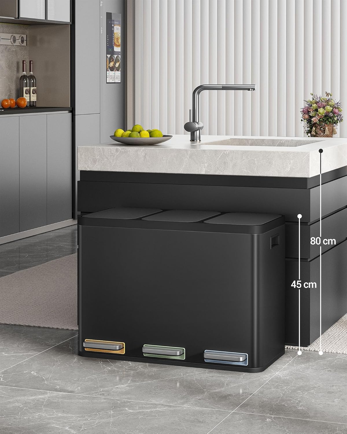 Hzuaneri Poubelle Cuisine, 45L (3 x 15 L), Poubelle Tri Selectif 3, Poubelles Tri avec Pédales à code couleur, Ilencieux et retombe lentement, avec 15 Sacs Poubelles, pour Cuisine, Noir SW04599B